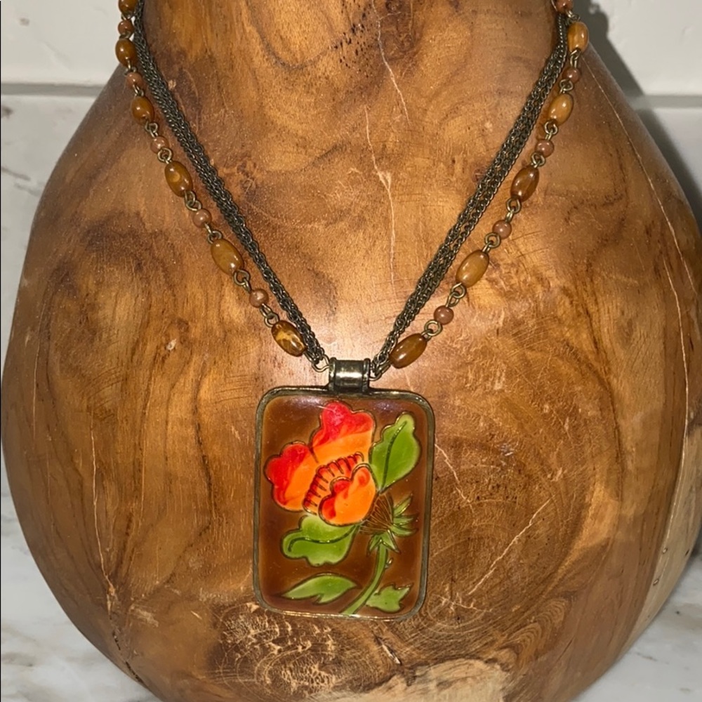 Flower plates necklace